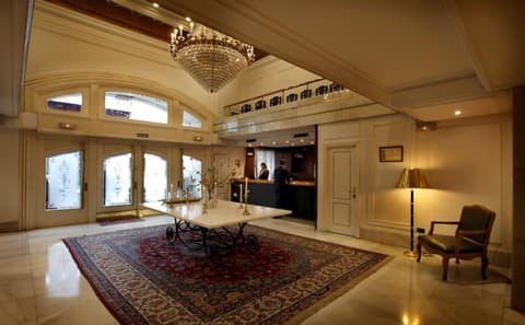 Hotel Lopez De Haro, 