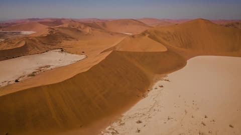 Southern Africa Southbound: Dunes, Deltas & Falls