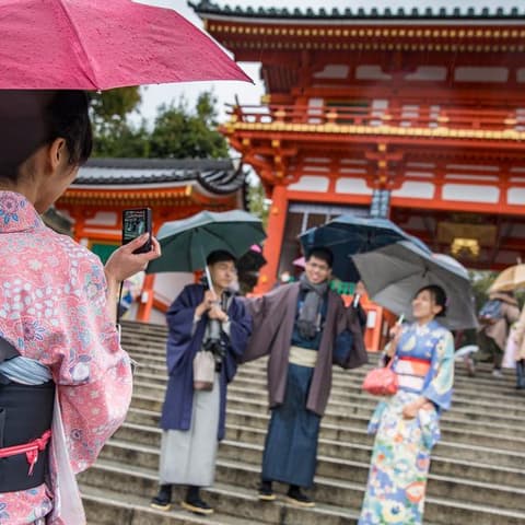 Japan: Tokyo Nights & Kyoto Temples