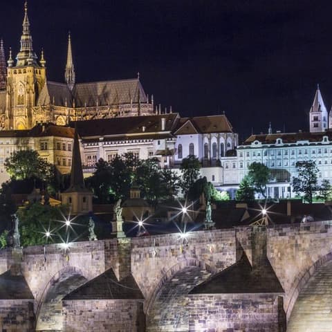 Rome to Paris: Cobblestones & Cuisine