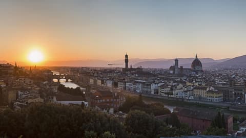 European Trail: Capitals & Cafés