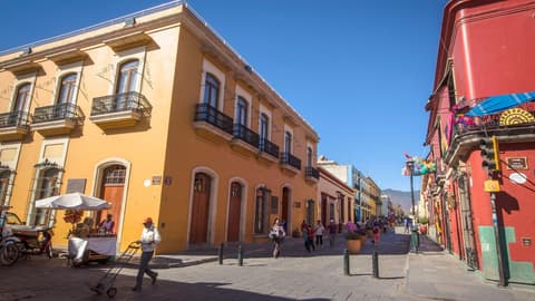 Journeys: Discover Mexico