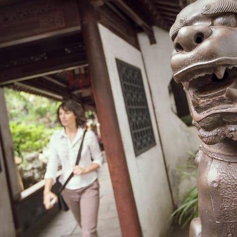 China: Bike Rides & Village Walks