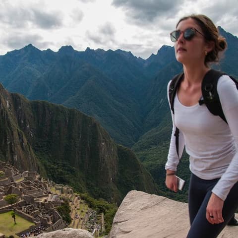 Lima to La Paz: Sandboarding & Sunsets