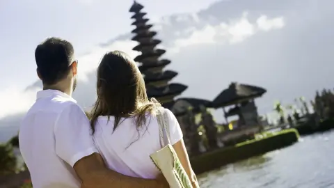 Bali Unplugged: Surf, Sunrise & Village Vibes