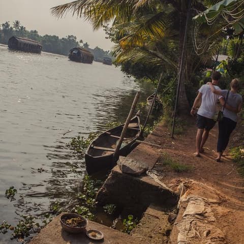 North to South India: The Taj Mahal & Goa Good Times