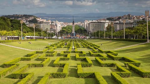 Journeys: Iconic Portugal & Spain