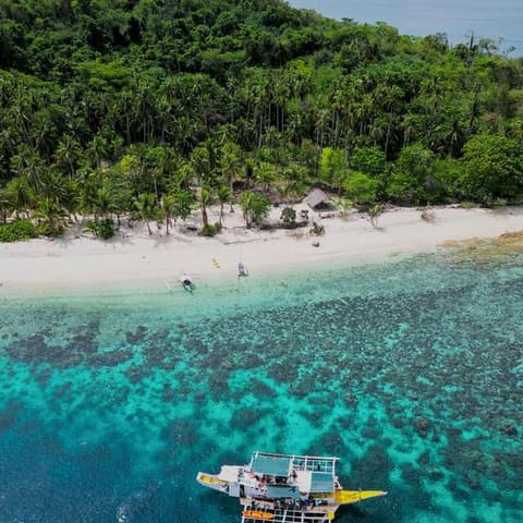 Palawan and Coron: Underground Rivers, Snorkeling & Island Hopping