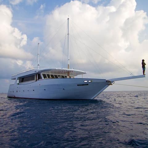 Maldives Dhoni Explorer