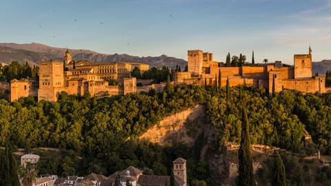 Journeys: Discover Spain