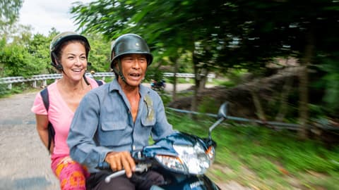 China & Vietnam: Chengdu to Hanoi