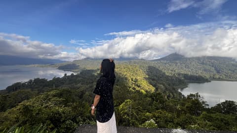 Bangkok to Bali: Street Food, Summits & Island Escapes