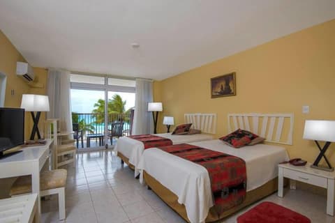 Villa Tortuga All Inclusive, Room