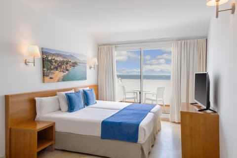 AluaSun Lago Rojo, Room