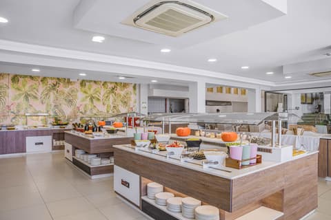 Village Panorama, Restaurant