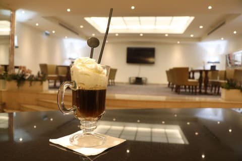 Travel Park, Restaurant