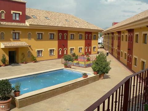 Hotel Reyes Ziries, General view