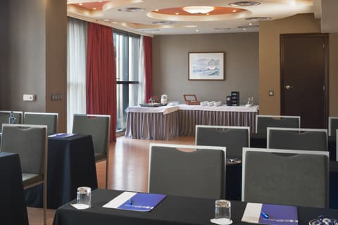 Crisol Via Castellana, Conferences