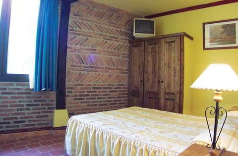 Grupo La pasera, Room