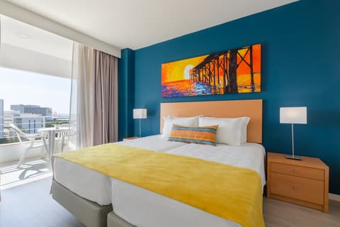 The Navigator - Olympus, Room