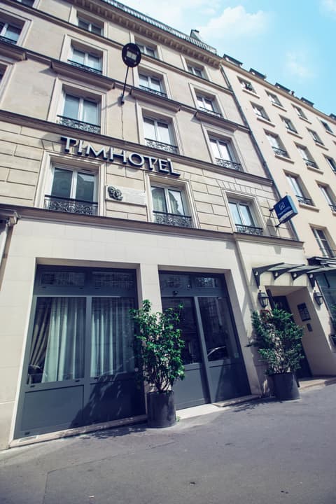 Timhotel Le Louvre, General view
