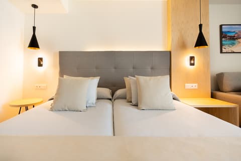 HL Rondo Hotel, Room