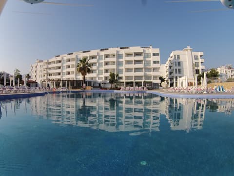 Jasmine Court Hotel & Casino, General view