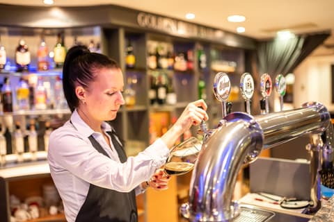 East City Hotel, Bar