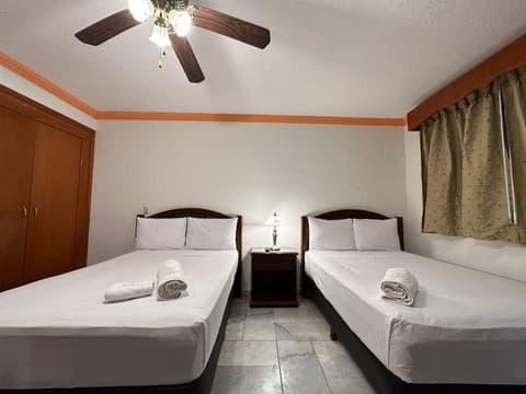 Avenida Cancun , Room