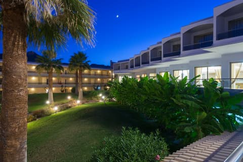 Lutania Beach, General view