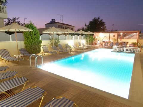 Alea Hotel Apartments, Pool