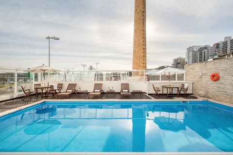 Intercity Florianopolis, Pool