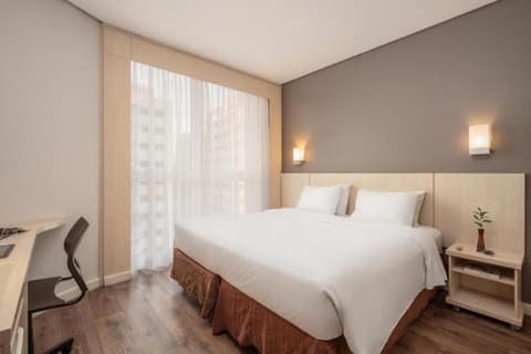 Intercity Florianopolis, Room