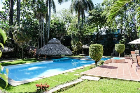 Hotel Maya Palenque, Pool