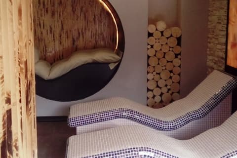 Hotel Orphey Bansko, Sports and Entertainment