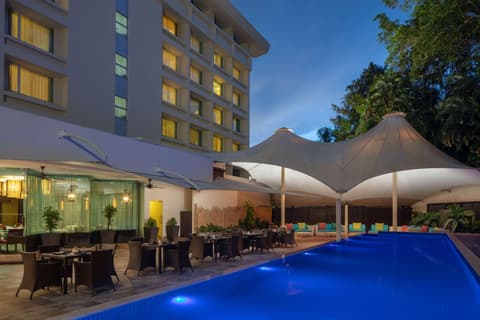 Radisson Hotel Brunei Darussalam, Pool