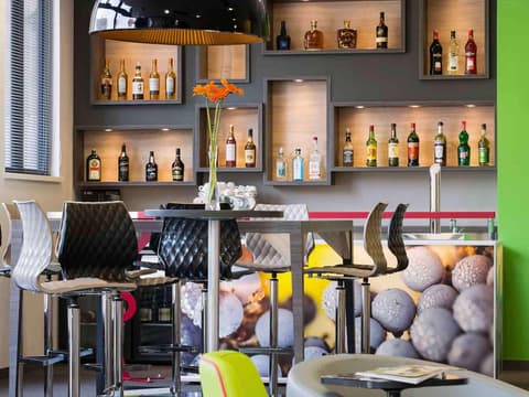 Ibis Styles Strasbourg Centre Petite France, Bar