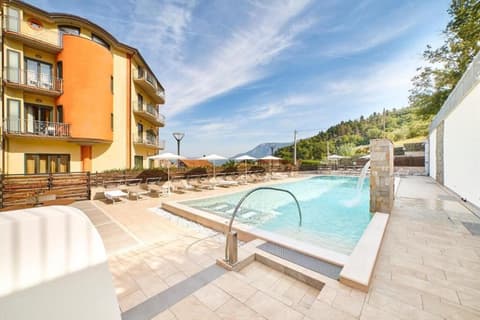 Albergo la Collina, Pool