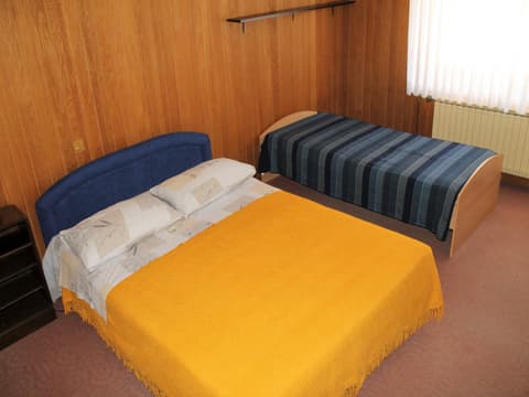 Katija Apartments, Room