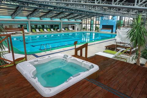 Radisson Montevideo, Pool