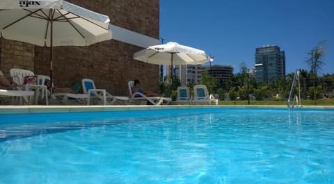 Hotel Ajax, Pool