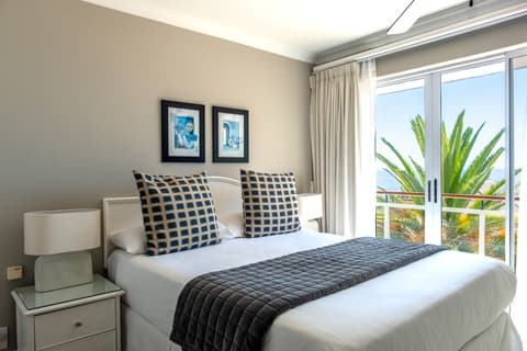 The Bantry Bay Aparthotel by Totalstay, Room