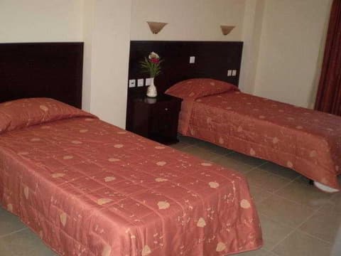 Evripides Village, Room