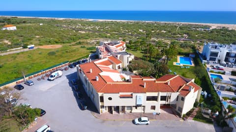 Praia da Lota Resort - Hotel, General view