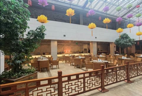 Xizhao Temple Hotel, Restaurant