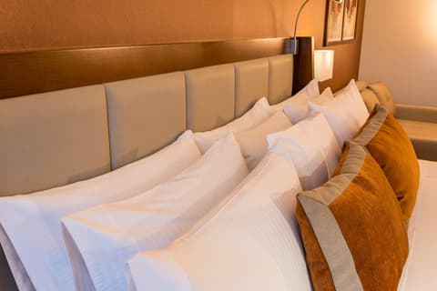 Dann Carlton Bogota, Lobby