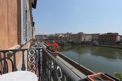 Bretagna Hotel, General view