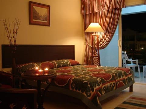 Panorama Naama Heights, Room