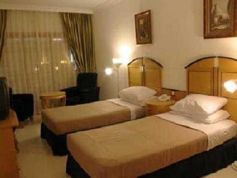 Dolphin hotel Apartments Dubai, Room