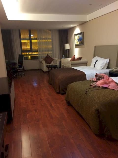 Hua Bin International, General view